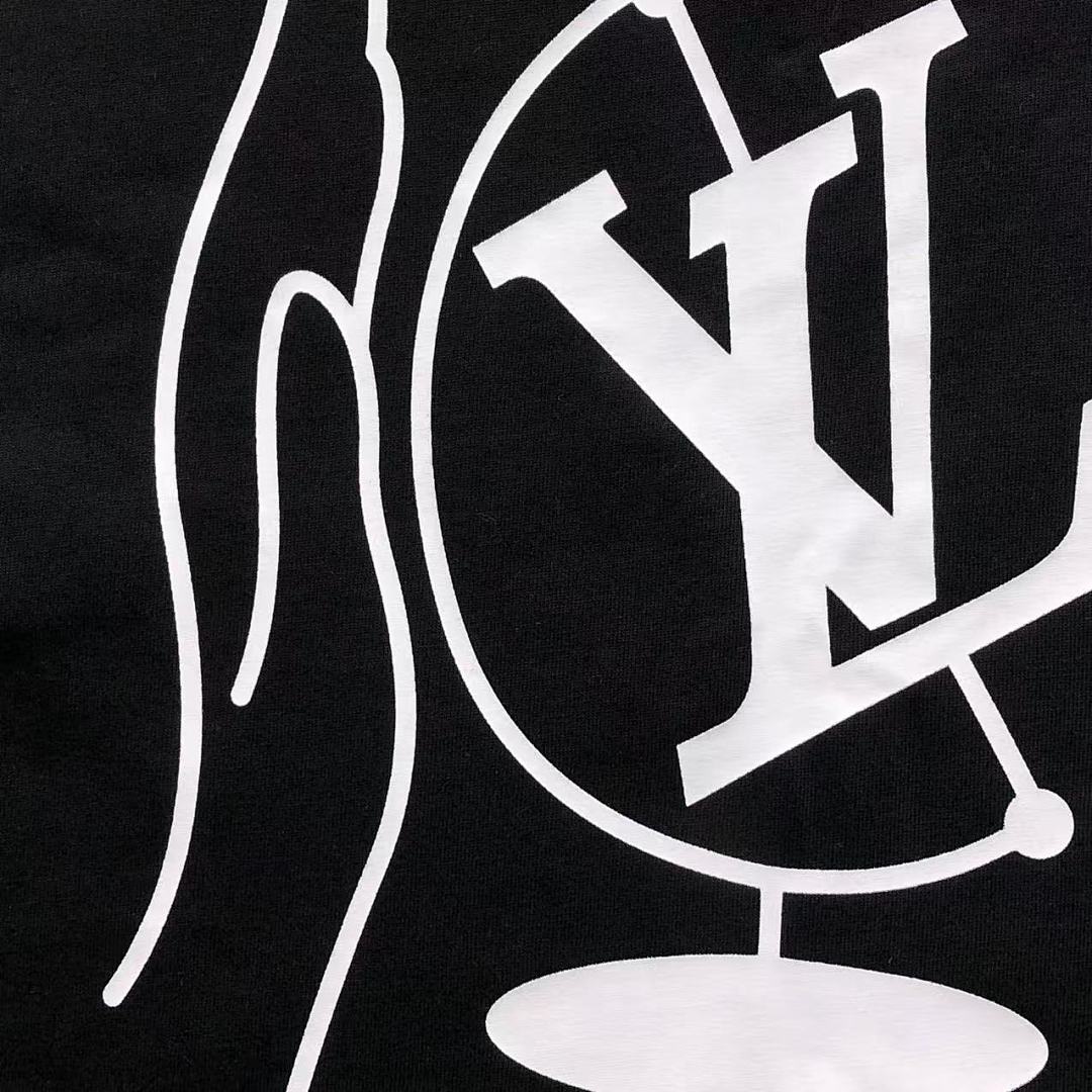 Louis Vuitton 115 L⭐ T-SHIRT 214302315 (Im 170Cm 60Kg I Wear Size XL In The Phot) - Image 14
