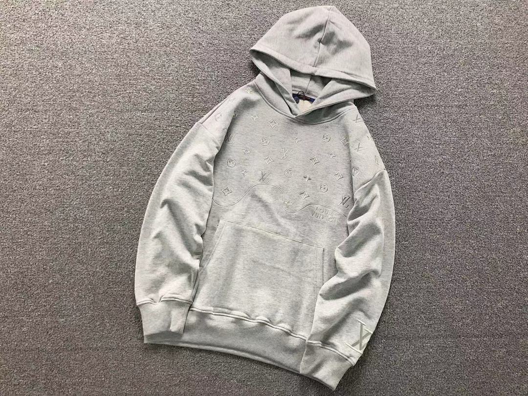 Louis Vuitton 195 L⭐ HOODIE 1111031552 (Im 170Cm 60Kg I Wear Size M In The Phot) - Image 10