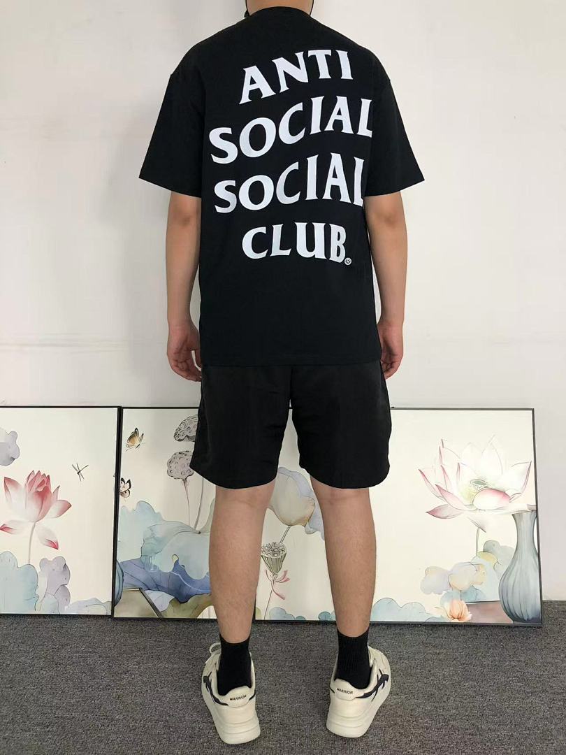Christian Louboutin 85 ANTI SOCIAL CLUB T-SHIRT 3108271102 (Im 170Cm 60Kg I Wear Size M In The Phot) - Image 4