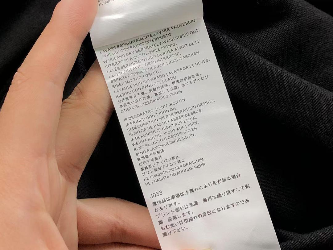 On Running 78 MAISON MARGIELA T-SHIRT 4107052886 (Im 170Cm 60Kg I Wear Size 46 In The Phot) - Image 23