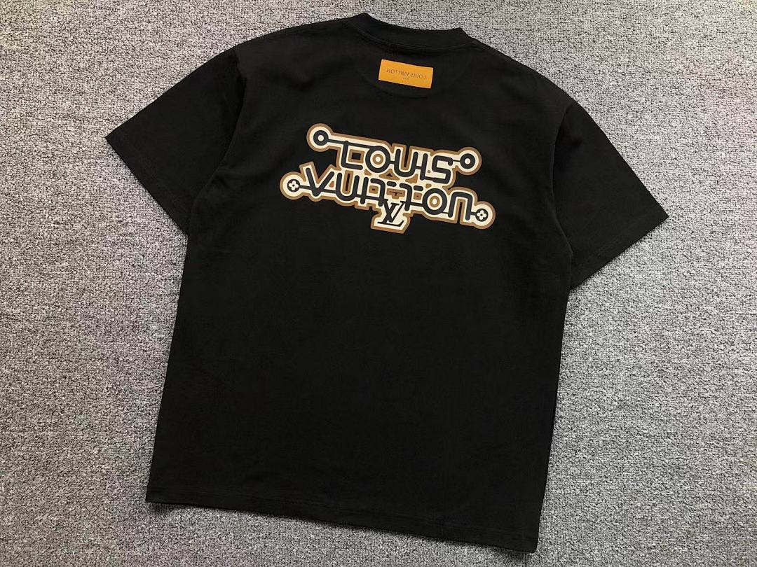Louis Vuitton 108 L⭐T-SHIRT 41081903133 (Im 170Cm 60Kg I Wear Size XL In The Phot) - Image 10
