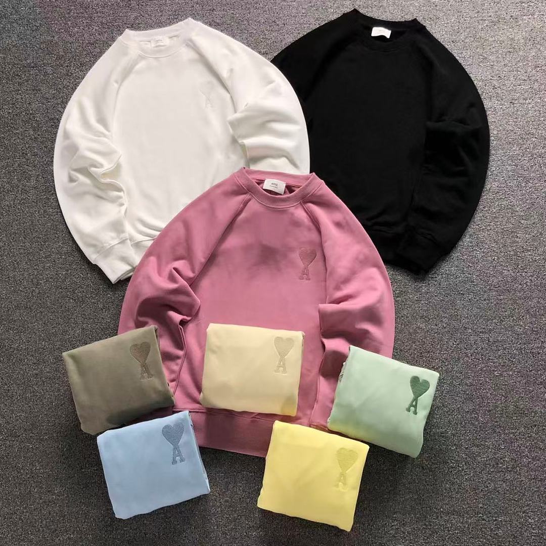 AMI 98 AMI HOODIE 1251921181 (Im 170Cm 60Kg I Wear Size M In The Phot)