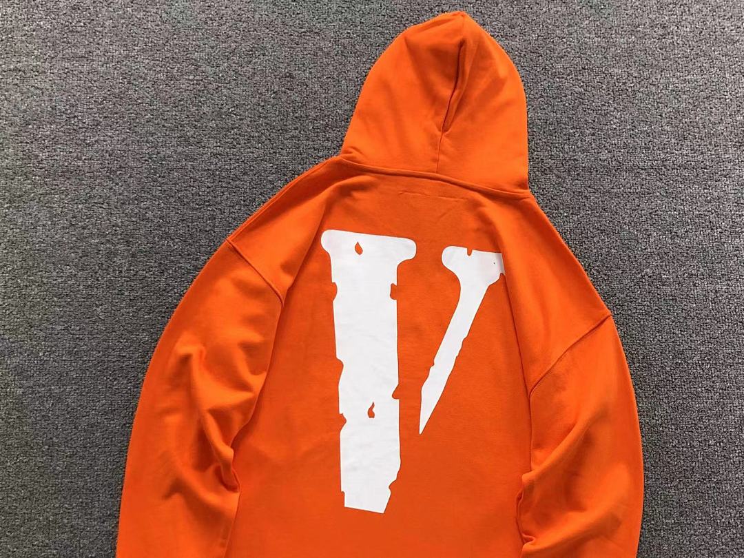 On Running 118 VLONE HOODIE 510114191 (Im 170Cm 60Kg I Wear Size M In The Phot) - Image 7