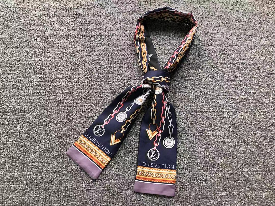 Louis Vuitton 68 L⭐ SCARF 590532102 (Long 120CM* Wide 8CM*) - Image 3