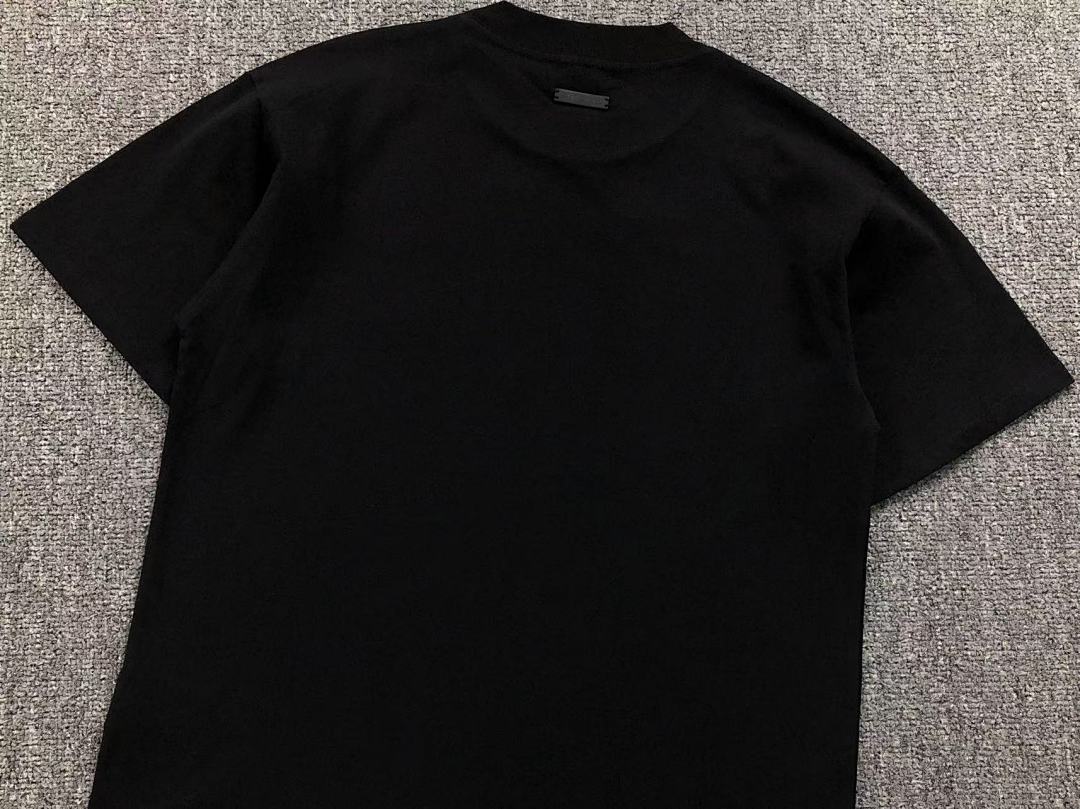 Fear of God 98 FOG T-SHIRT 412132117 (Im 170Cm 57Kg I Wear Size M In The Phot) - Image 21