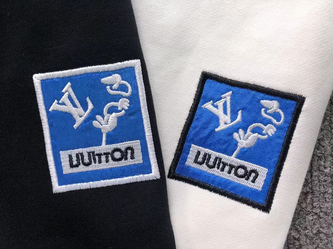 Louis Vuitton SHORTS 158 L⭐ T-SHIRT 2208020415 (Im 170Cm 60Kg I Wear Size S In The Phot) - Image 28