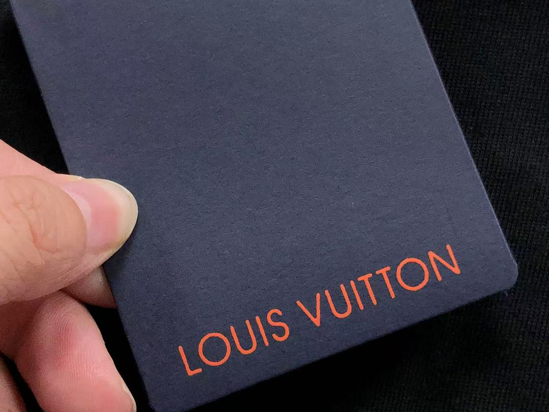 Louis Vuitton 118 L⭐ T-SHIRT 124705104 (Im 170Cm 60Kg I Wear Size S In The Phot) - Image 22