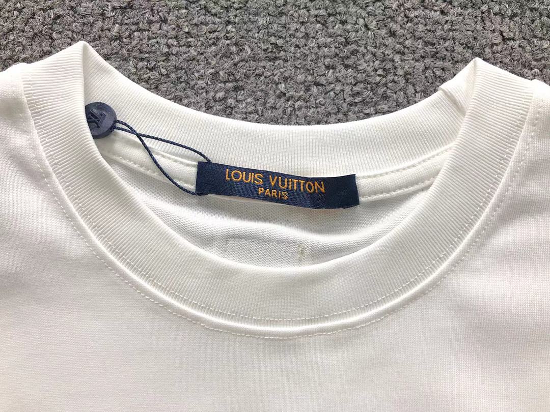 Louis Vuitton 118 L⭐ T-SHIRT 3204150221 (Im 170Cm 60Kg I Wear Size M In The Phot) - Image 16