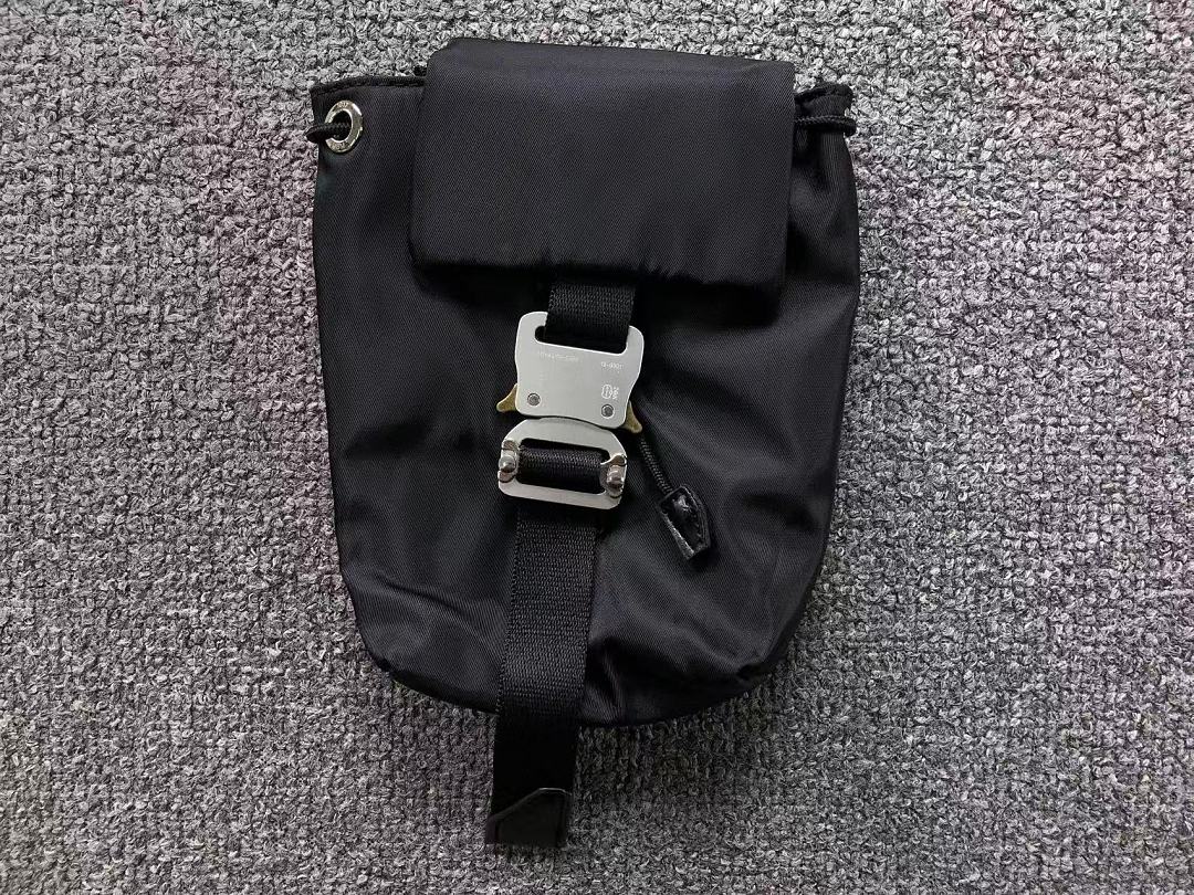 1017 Alyx 9SM 218 1017AL⭐⭐9⭐M BAG 3205150321 (Long 15CM* Wide 5CM* High 20CM) - Image 2