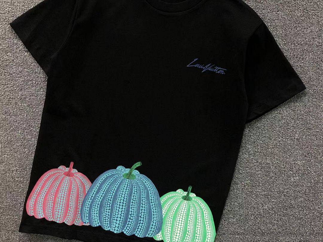 Louis Vuitton 108 L⭐ T-SHIRT 41061314126 (Im 170Cm 60Kg I Wear Size XS In The Phot) - Image 11