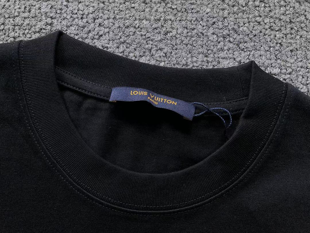 Louis Vuitton 125 L⭐ T-SHIRT 126270460 (Im 170Cm 60Kg I Wear Size XL In The Phot) - Image 15