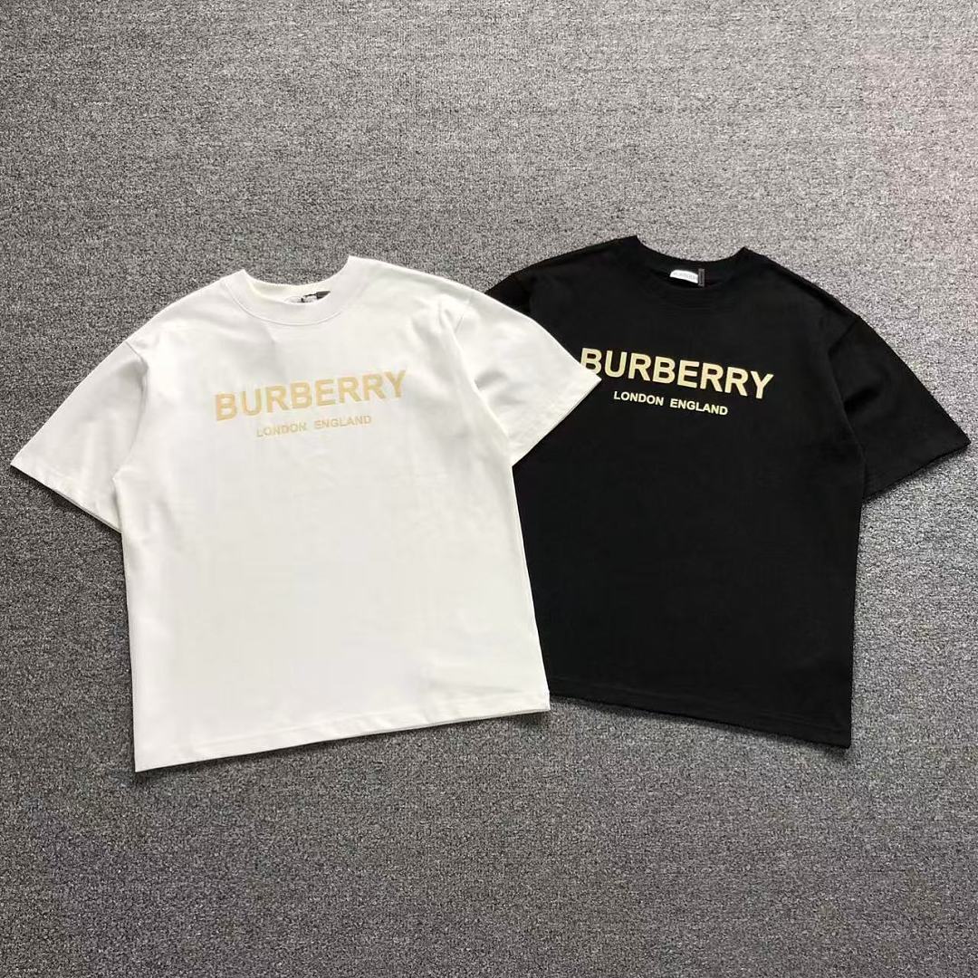 Burberry 118 B⭐R⭐E⭐RY T-SHIRT 125131860 (Im 170Cm 60Kg I Wear Size S In The Phot), photo 1