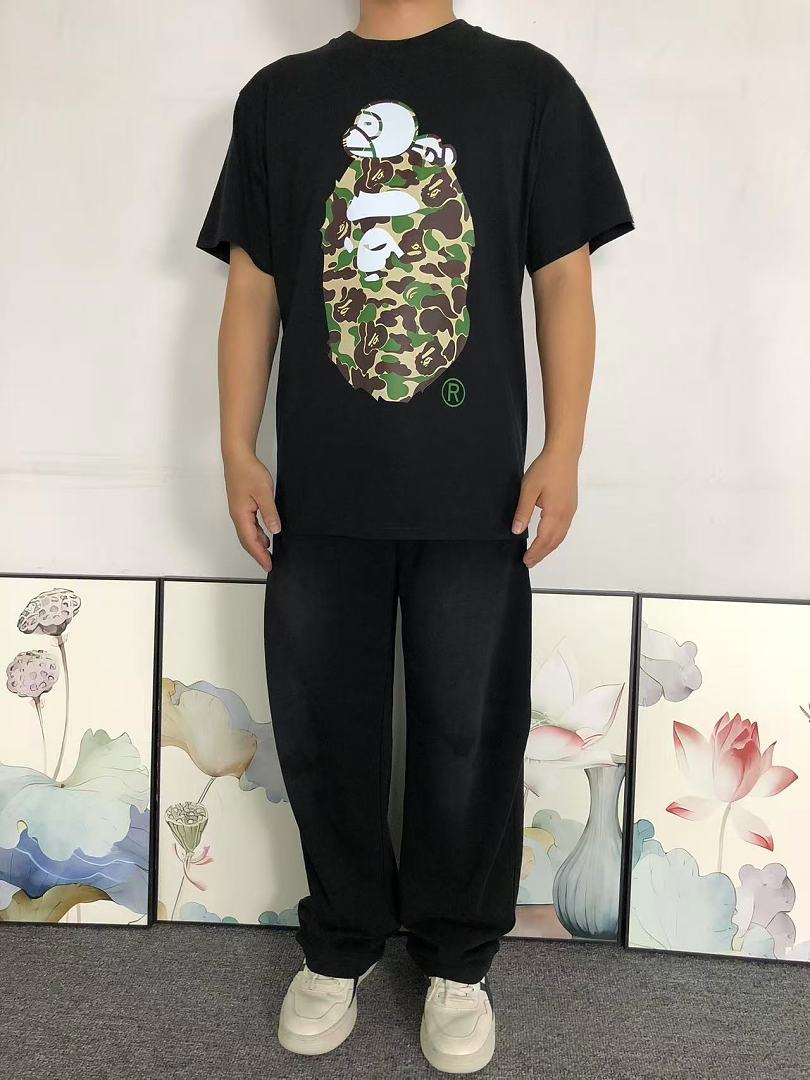 Bape 82 BAPE T-SHIRT 52070605164 (Im 170Cm 60Kg I Wear Size M In The Phot) - Image 3
