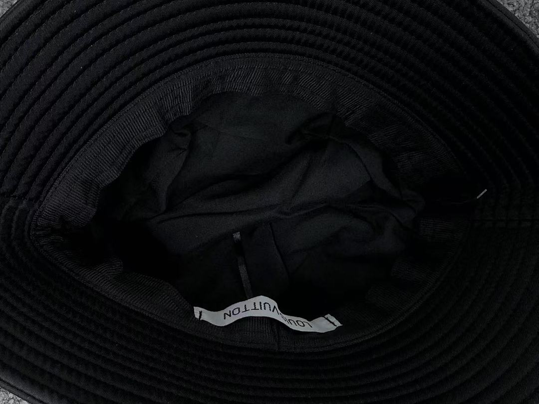 Louis Vuitton 68 L⭐ - Image 17
