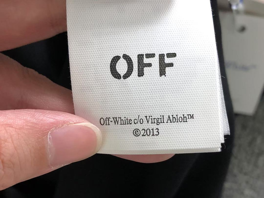 Off-White 113 OFF-WHITE T-SHIRT 3206121117 (Im 170Cm 60Kg I Wear Size M In The Phot) - Image 23