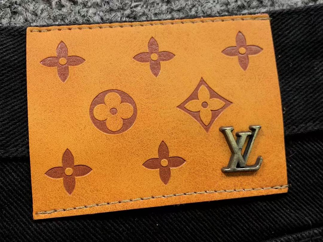 Louis Vuitton 215 L⭐ TROUSERS 31010041717 (Im 170Cm 60Kg I Wear Size 28 In The Phot) - Image 21