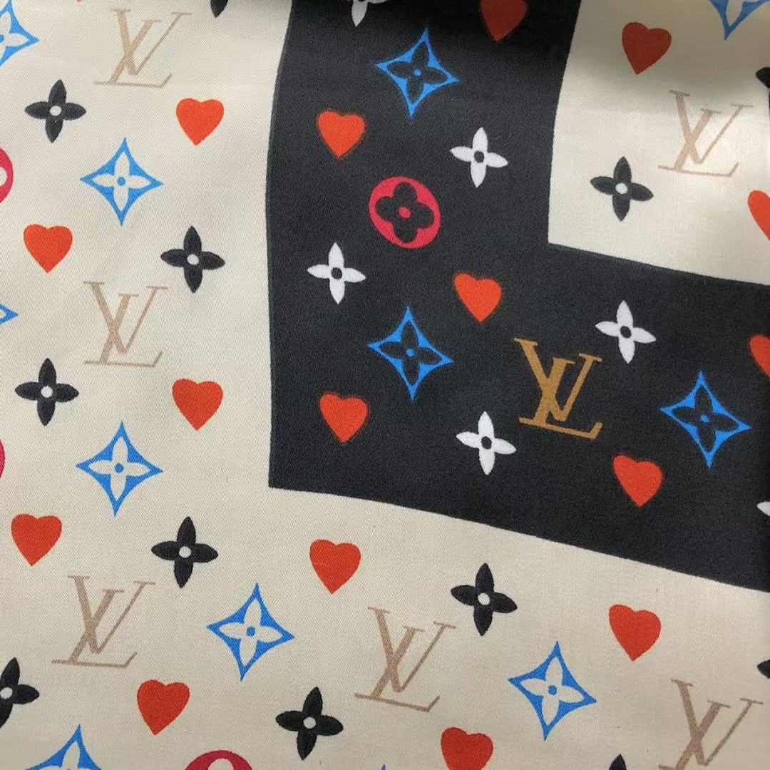 Louis Vuitton 68 L⭐ SCARF 31071903102 (Long 69CM* Wide - Image 5