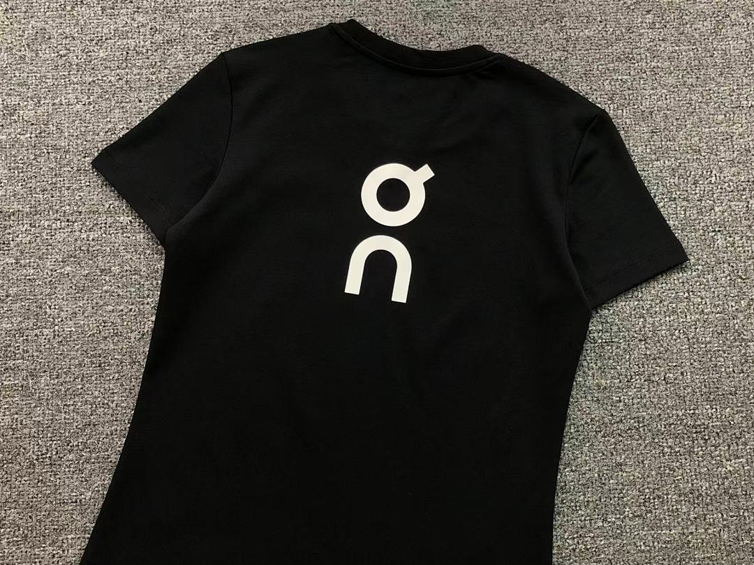 On Running 88 ON T-SHIRT FEMAIE - Image 13