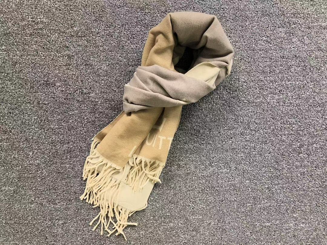 Louis Vuitton 95 L⭐ SCARF 560507102 (Long 176CM* Wide 65CM*) - Image 8