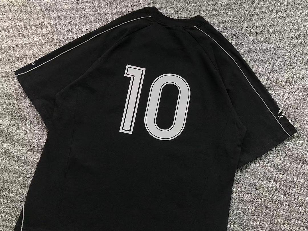 Balenciaga 165 B⭐L⭐⭐⭐IA⭐A T-SHIRT 42082101163 (Im 170Cm 60Kg I Wear Size S In The Phot) - Image 13