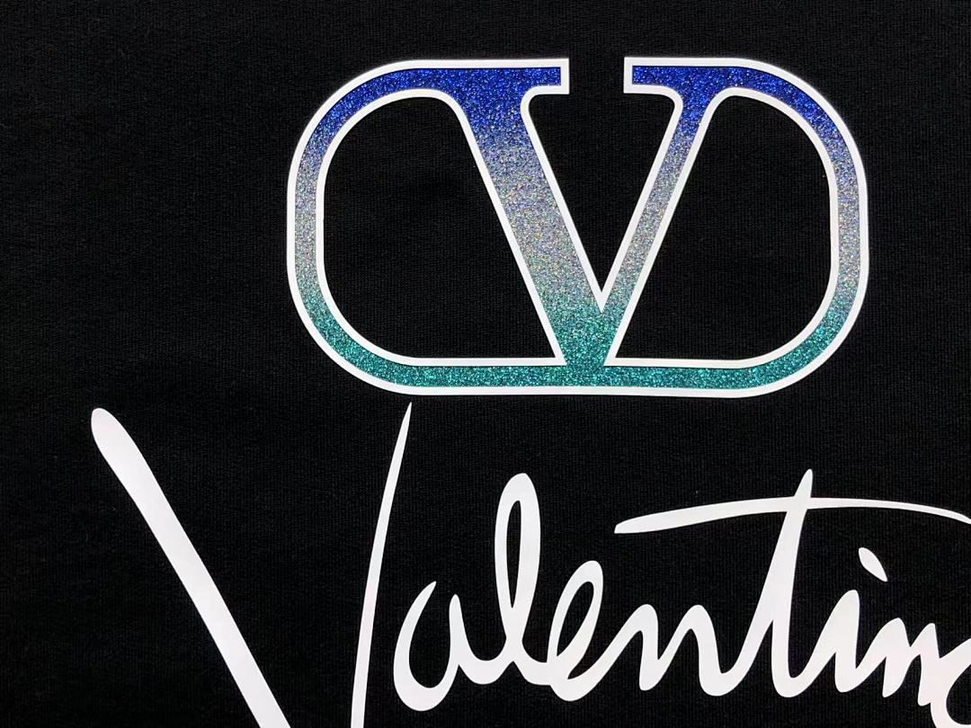 Valentino 165 VALENTINO HOODIE 5111402147 (Im 170Cm 60Kg I Wear Size M In The Phot) - Image 20