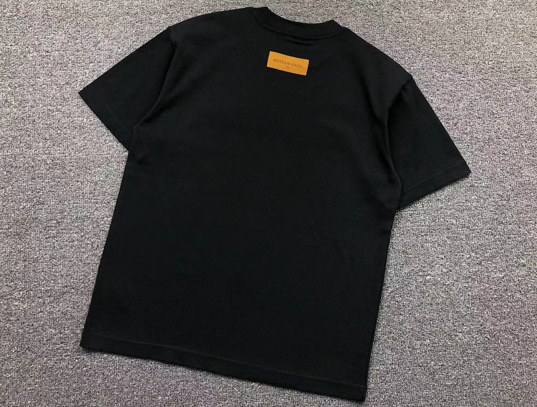 Louis Vuitton 115 L⭐ T-SHIRT 41112130321 (Im 170Cm 57Kg I Wear Size M In The Phot) - Image 19