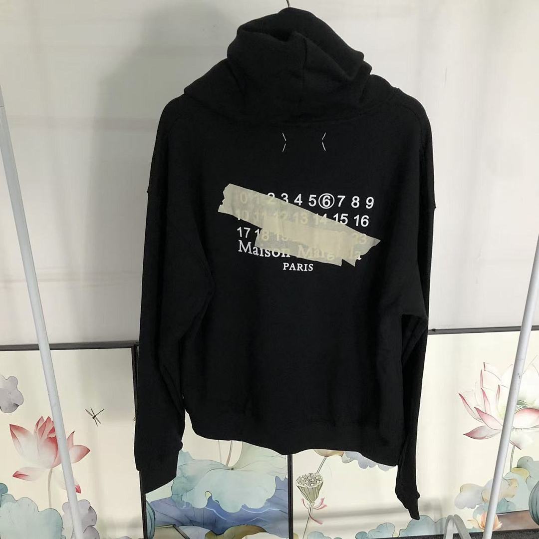 On Running 158 MAISON MARGIELA HOODIE 58261186 (Im 170Cm 60Kg I Wear Size 46 In The Phot) - Image 24