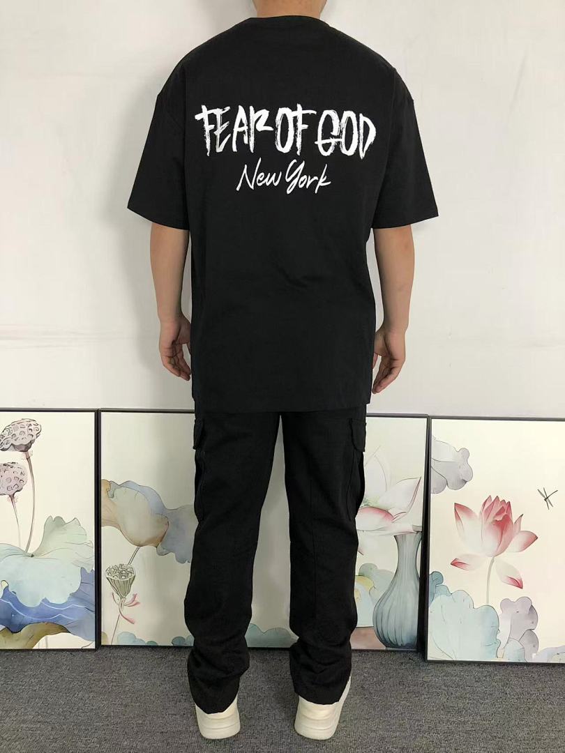 Fear of God 98 FOG T-SHIRT 4201090277 (Im 170Cm 60Kg I Wear Size M In The Phot) - Image 4