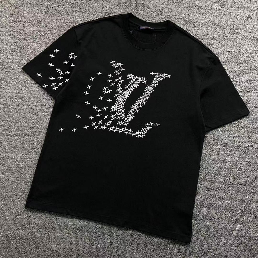 Louis Vuitton 108 L⭐ T-SHIRT 59041770 (Im 170Cm 60Kg I Wear Size L In The Phot), photo 1