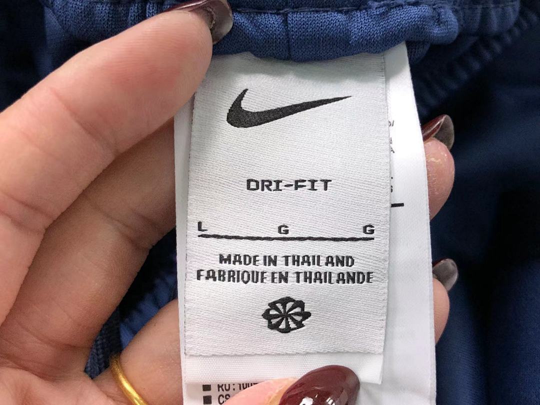 Nike 195 N⭐K⭐ FOOTBALL HOODIE - Image 31