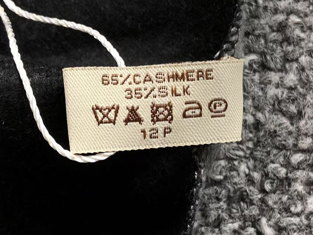 Coach 85 C⭐A⭐H SCARF 218090176 (Long 186CM* Wide 63CM*) - Image 20