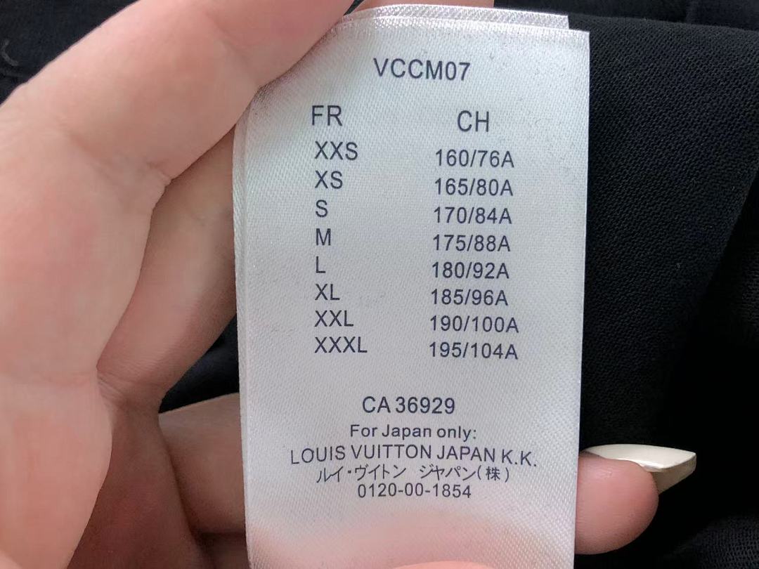 Louis Vuitton 135 L⭐ T-SHIRT 3203272017 (Im 170Cm 60Kg I Wear Size M In The Phot) - Image 28