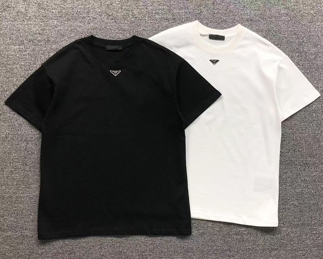 Prada 138 P⭐A⭐A T-SHIRT 22032010001 (Im 170Cm 60Kg I Wear Size S In The Phot) - Image 5