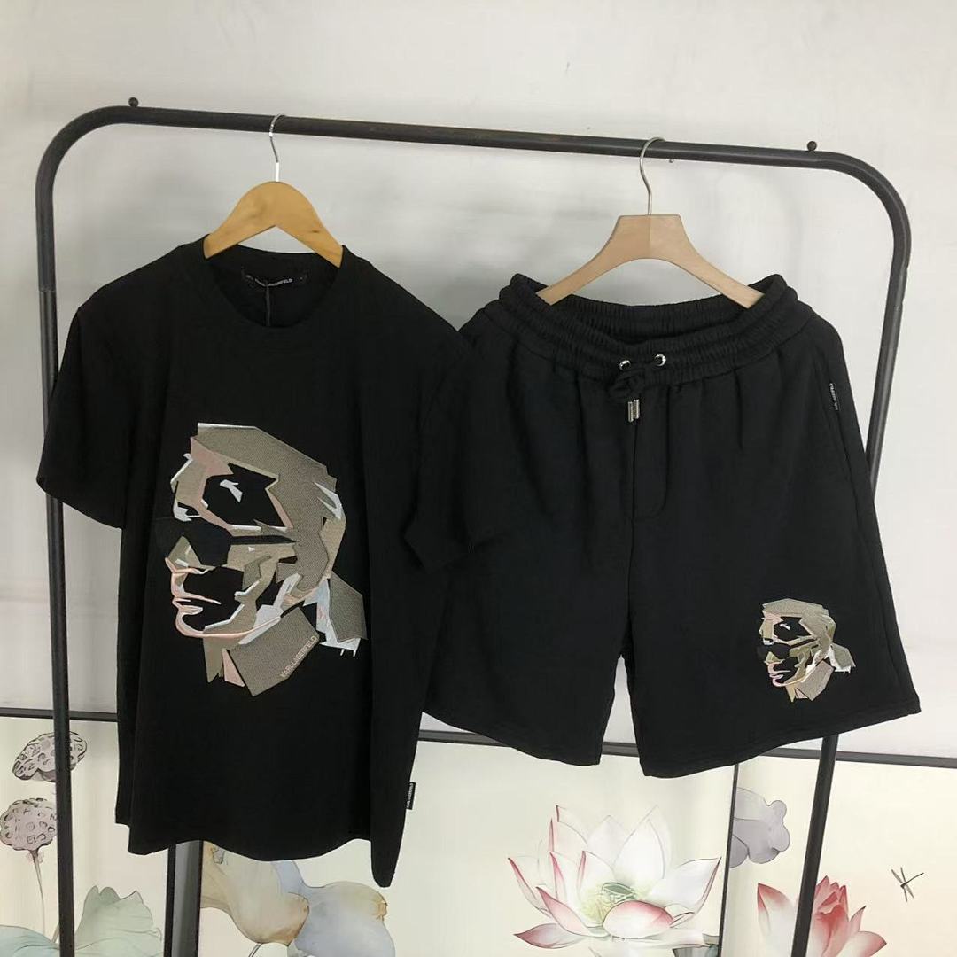 Karl Lagerfeld SHORTS 168 KARL LAGERFELD T-SHIRT - Image 42