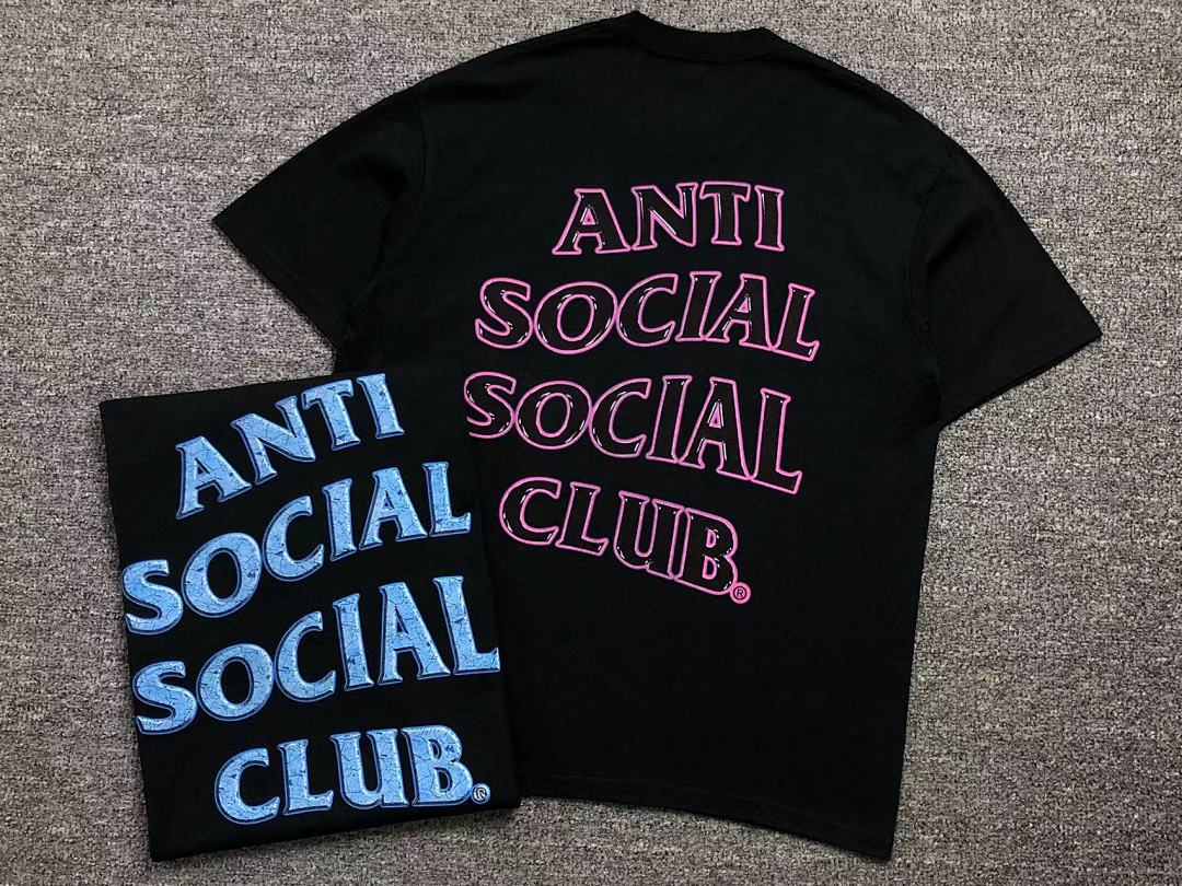Christian Louboutin 85 ANTI SOCIAL CLUB T-SHIRT - Image 15