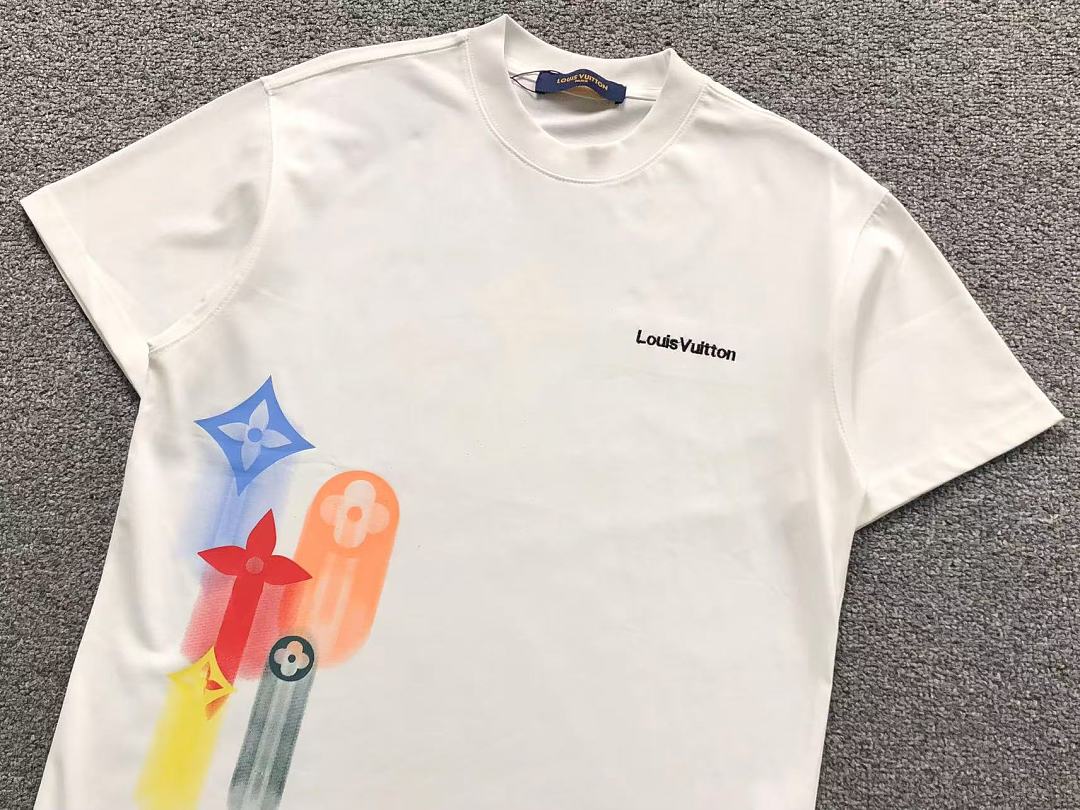 Louis Vuitton 125 L⭐ T-SHIRT 2208033715 (Im 170Cm 60Kg I Wear Size S In The Phot) - Image 8