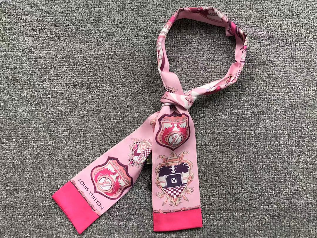 Louis Vuitton 68 L⭐ SCARF 5112806102 (Long 116CM* Wide 8CM*) - Image 3