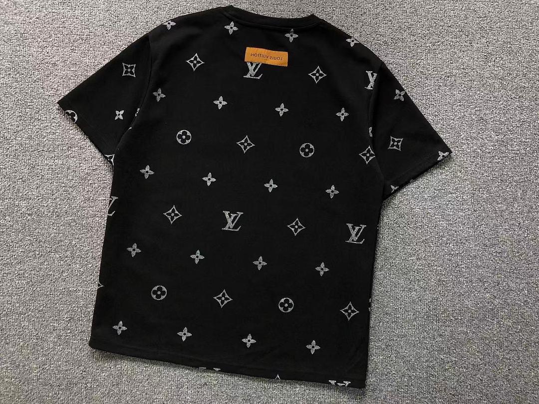 Louis Vuitton 218 L⭐ T-SHIRT SHORTS 5260212147 (Im 170Cm 60Kg I Wear Size XL In The Phot) - Image 14