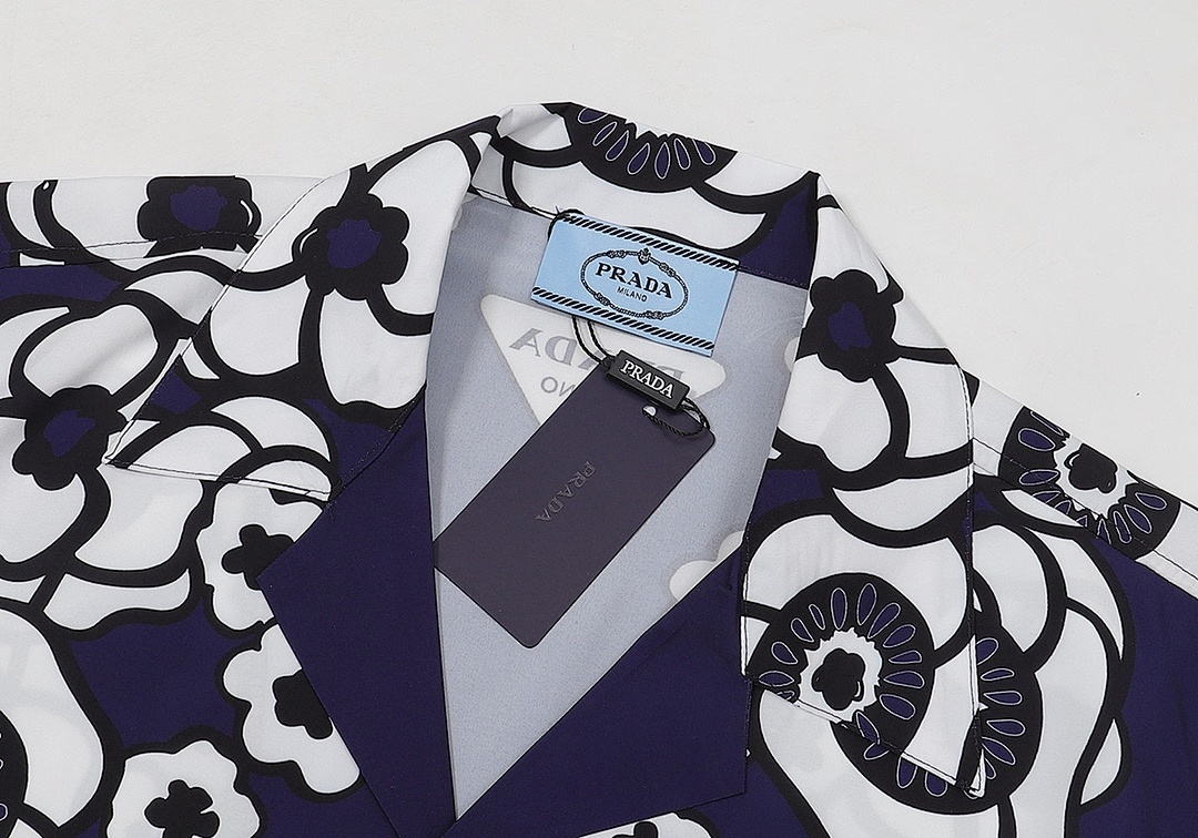 Prada TROUSERS95 P⭐A⭐A SHORTS - Image 8