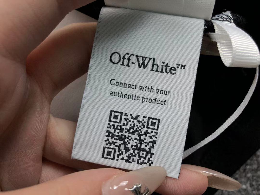 Off-White 108 OFF-WHITE T-SHIRT 521234619 (Im 170Cm 60Kg I Wear Size M In The Phot) - Image 24