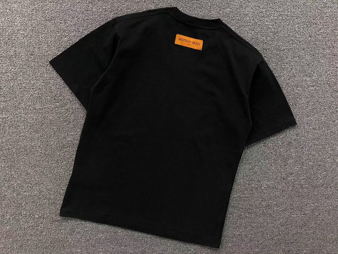 Louis Vuitton 115 L⭐ T-SHIRT 3103230920 (Im 170Cm 60Kg I Wear Size S In The Phot) - Image 16