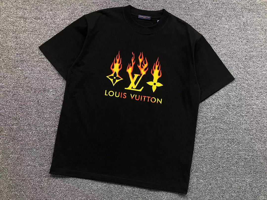 Louis Vuitton 108 L⭐T-SHIRT 41081902133 (Im 170Cm 60Kg I Wear Size XL In The Phot) - Image 10