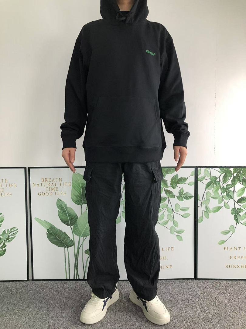 Off-White 168 OFF-WHITE HOODIE 312170519 (Im 170Cm 55Kg I Wear Size M In The Phot) - Image 3