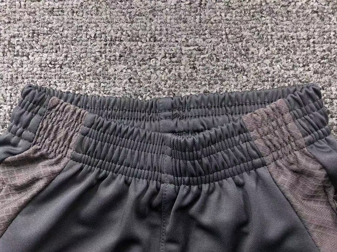 Chanel 135 FOOTBALL LONG SLEEVED TROUSERS - Image 32