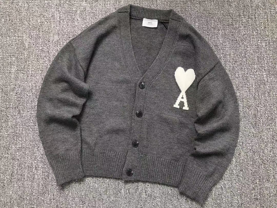 AMI 228 AMI SWEATER 4121531001 (Im 170Cm 57Kg I Wear Size S In The Phot) - Image 22