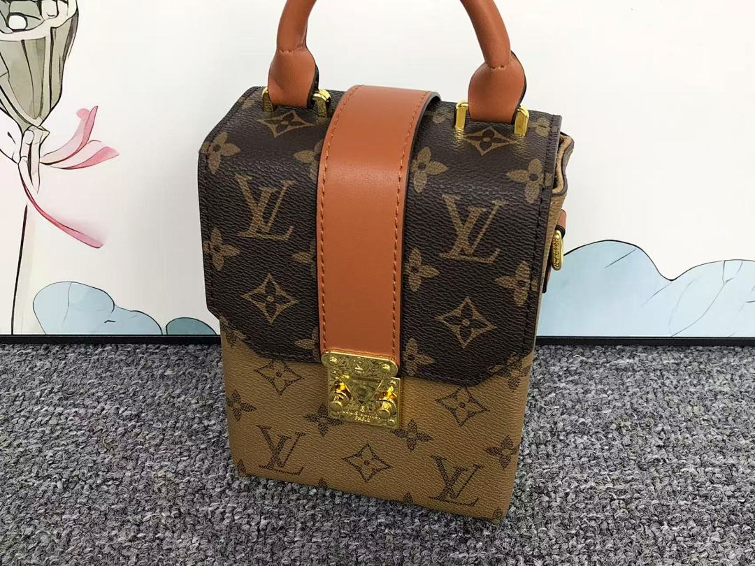 Louis Vuitton 135 L⭐ BAG 4105052513 (Long 13CM* Wide 7CM*16CM) - Image 5