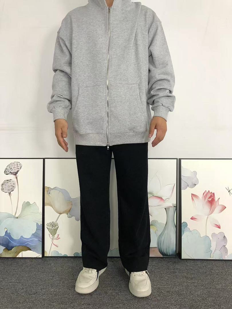 On Running 168 MAISON MARGIELA HOODIE 5122406162 (Im 170Cm 60Kg I Wear Size M In The Phot) - Image 3