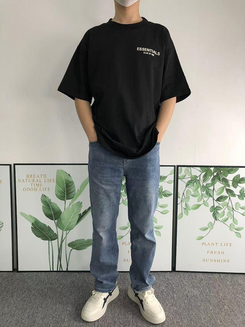 Fear of God 98 FOG T-SHIRT 412131417 (Im 170Cm 57Kg I Wear Size M In The Phot) - Image 4