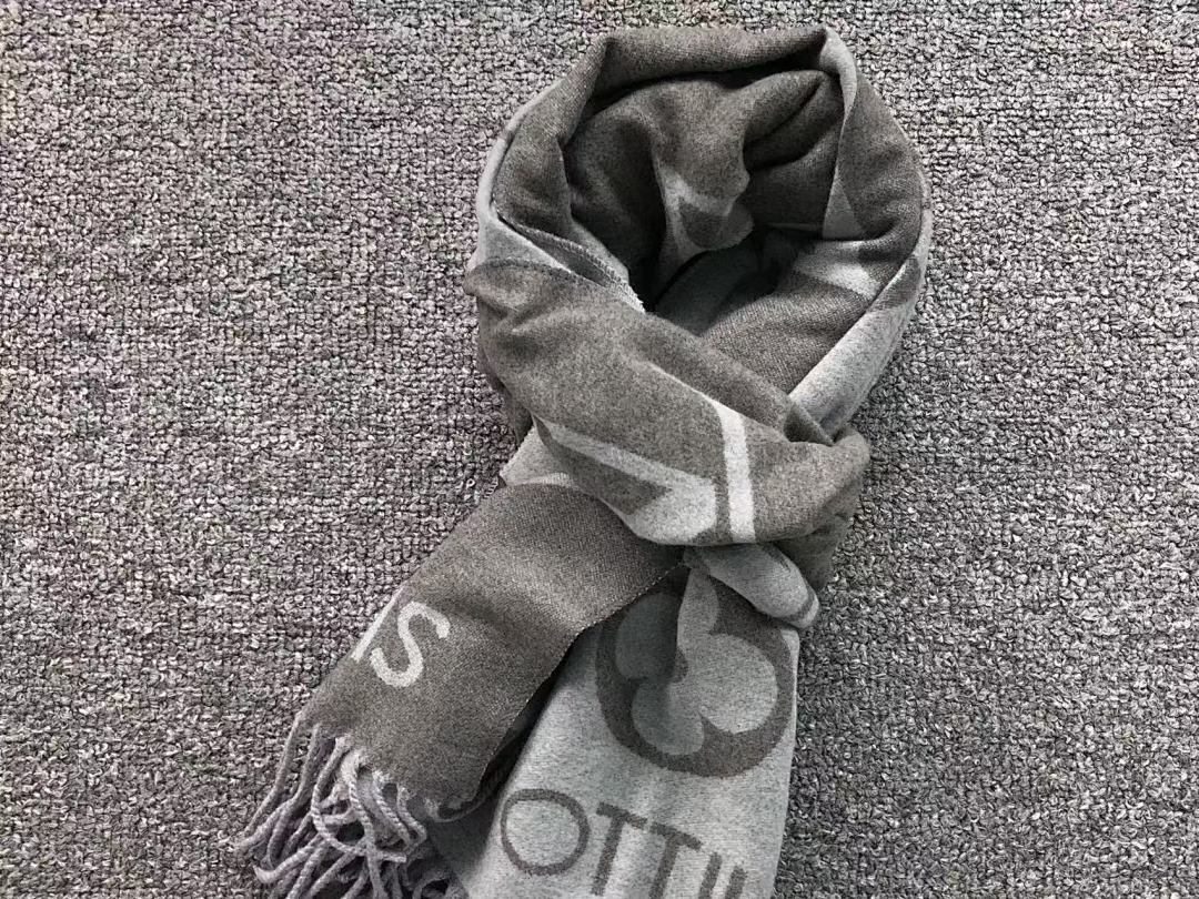 Louis Vuitton 98 L⭐ SCARF (Long 180CM* Wide 65CM*) - Image 10