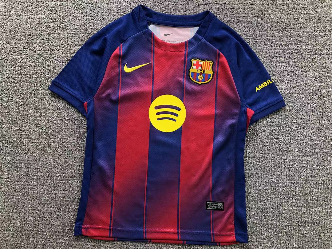 Chanel 75 FOOTBALL CHILD SHORTS T-SHIRT - Image 6